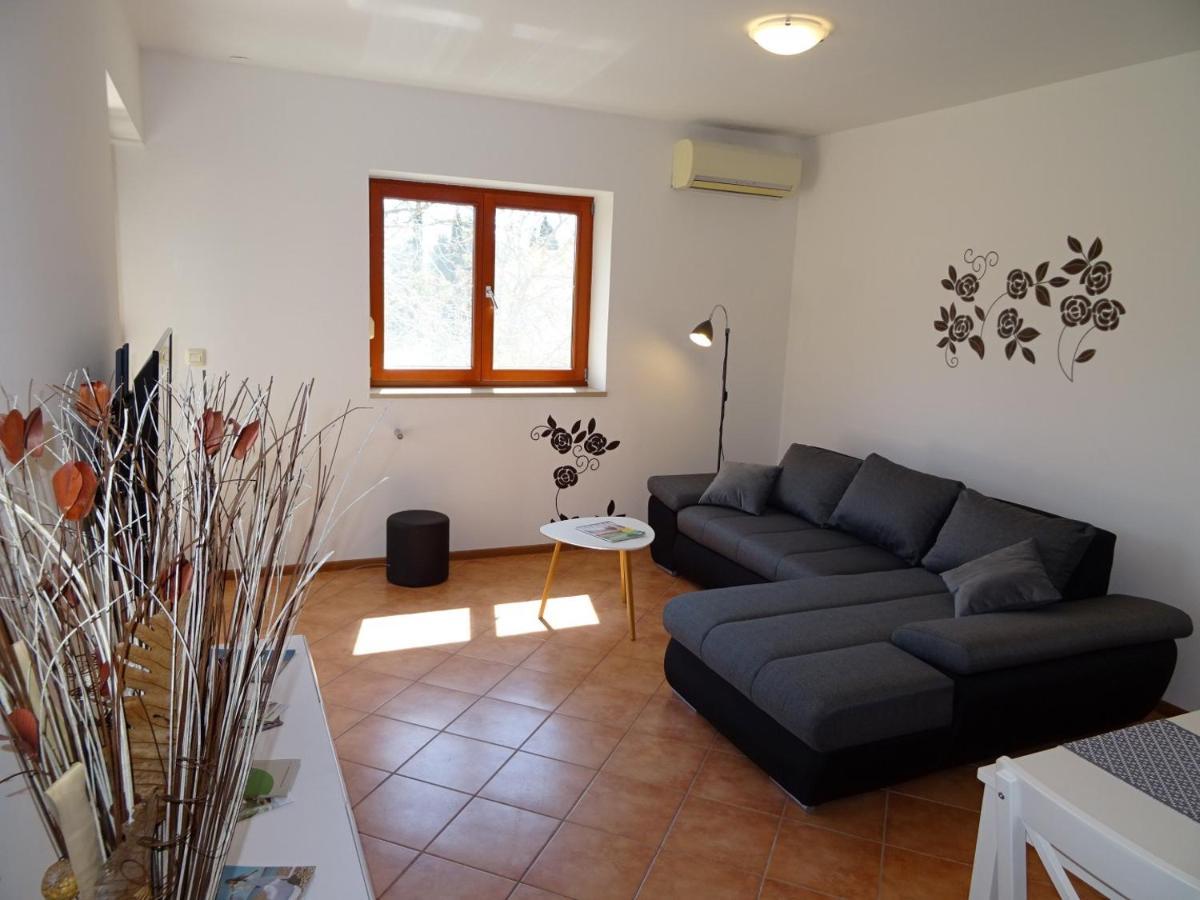 פרמנטורה Apartment Erika מראה חיצוני תמונה